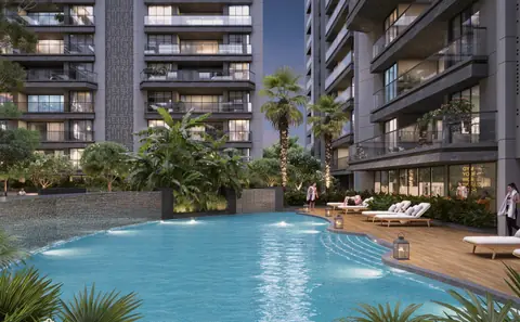 Lagoon-style pool